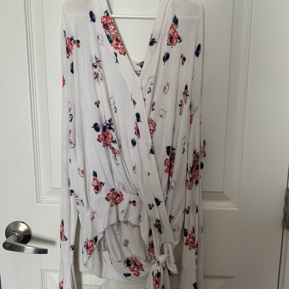 Abercrombie wrap blouse